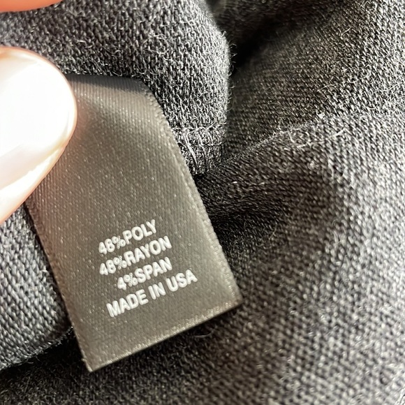 Stitch Fix l Copper Key Charcoal Scoop Neck Soft Brushed Knit Top, Small - Picture 4 of 8